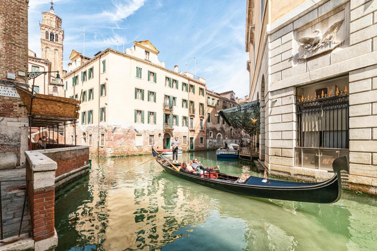Casanova Fenice - Canal View 威尼斯 外观 照片